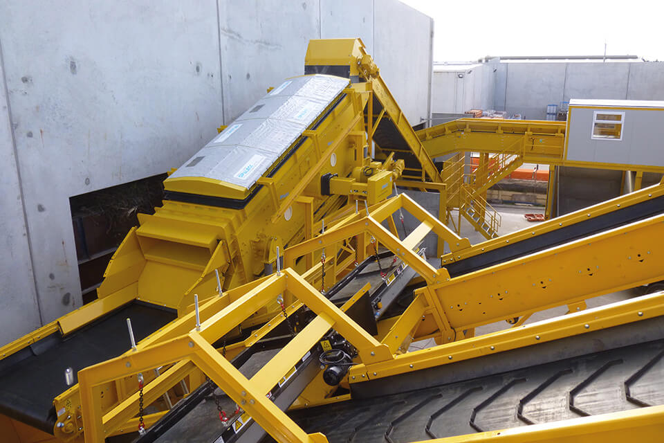 SPALECK Siebmaschine für Baumischabfälle.