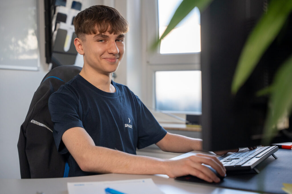 Je opleiding tot industrieel commercieel medewerker bij SPALECK