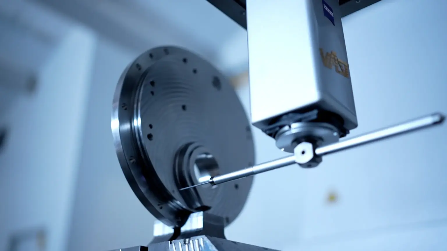 Detailfoto van de 3D-meting van een CNC-onderdeel bij loonfabrikant SPALECK