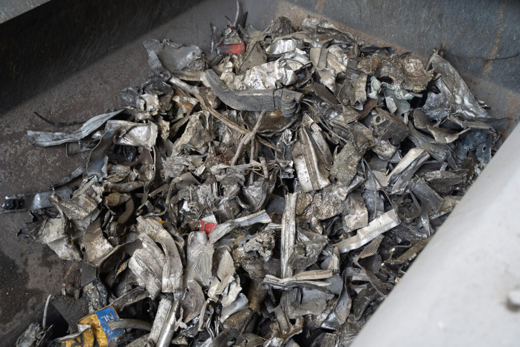 Aufgabematerial Metallschrott vor Siebung mit Spaleck Siebmaschinen