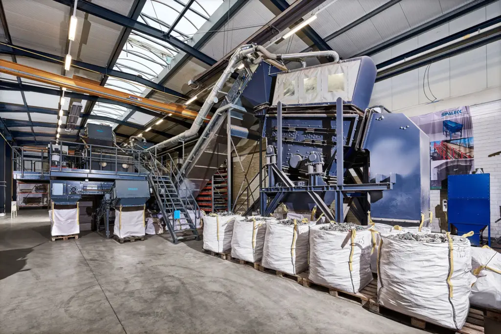Testcentrum voor zeefmachines en recyclingtechniek bij fabrikant SPALECK